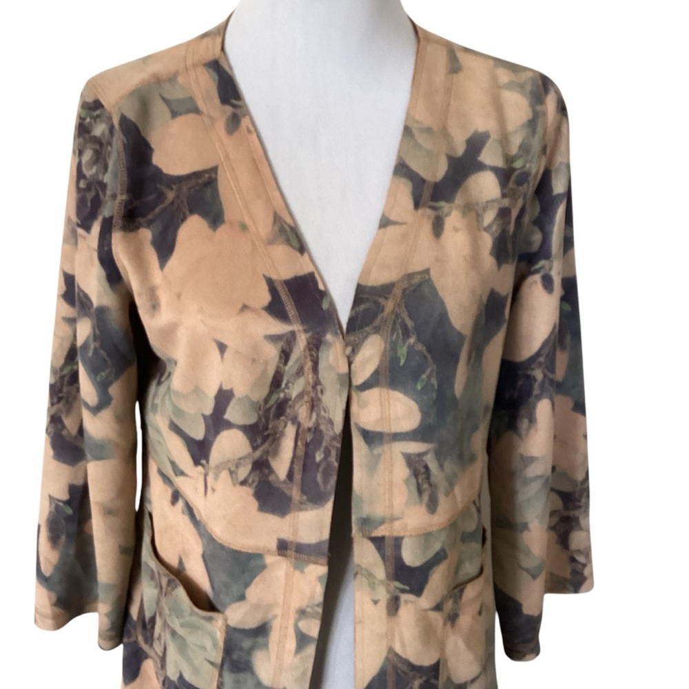 Solitaire Camouflage Open-Front Jacket - image 3